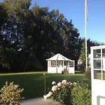 Davinde Gaestgiveri Отель типа 